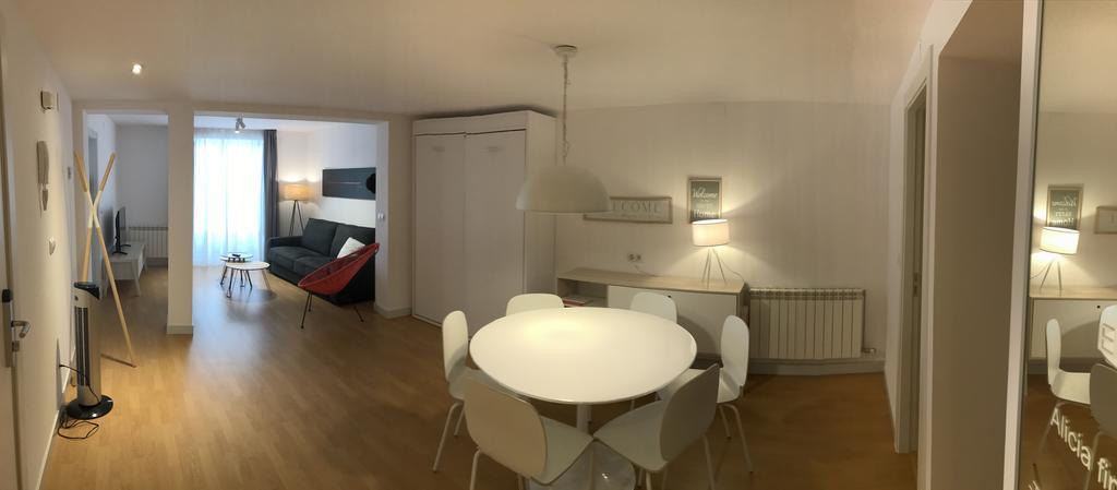 Apartamento Sombrereria Rimbombin Бургос Номер фото